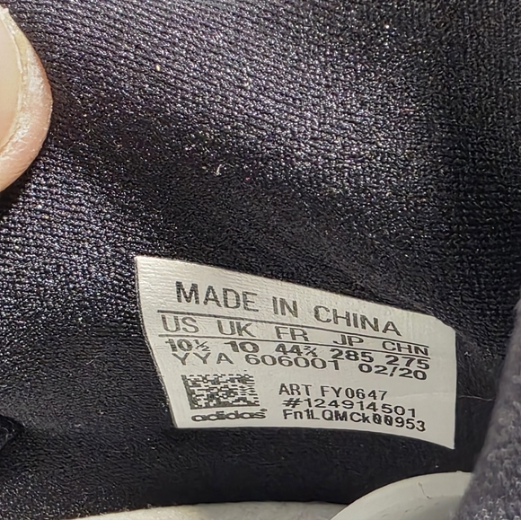 Adidas Men's Grey White ULTRABOOST 20 X JAMES BOND 007 Running SHOES SIZE 10.5 - Picture 4 of 10